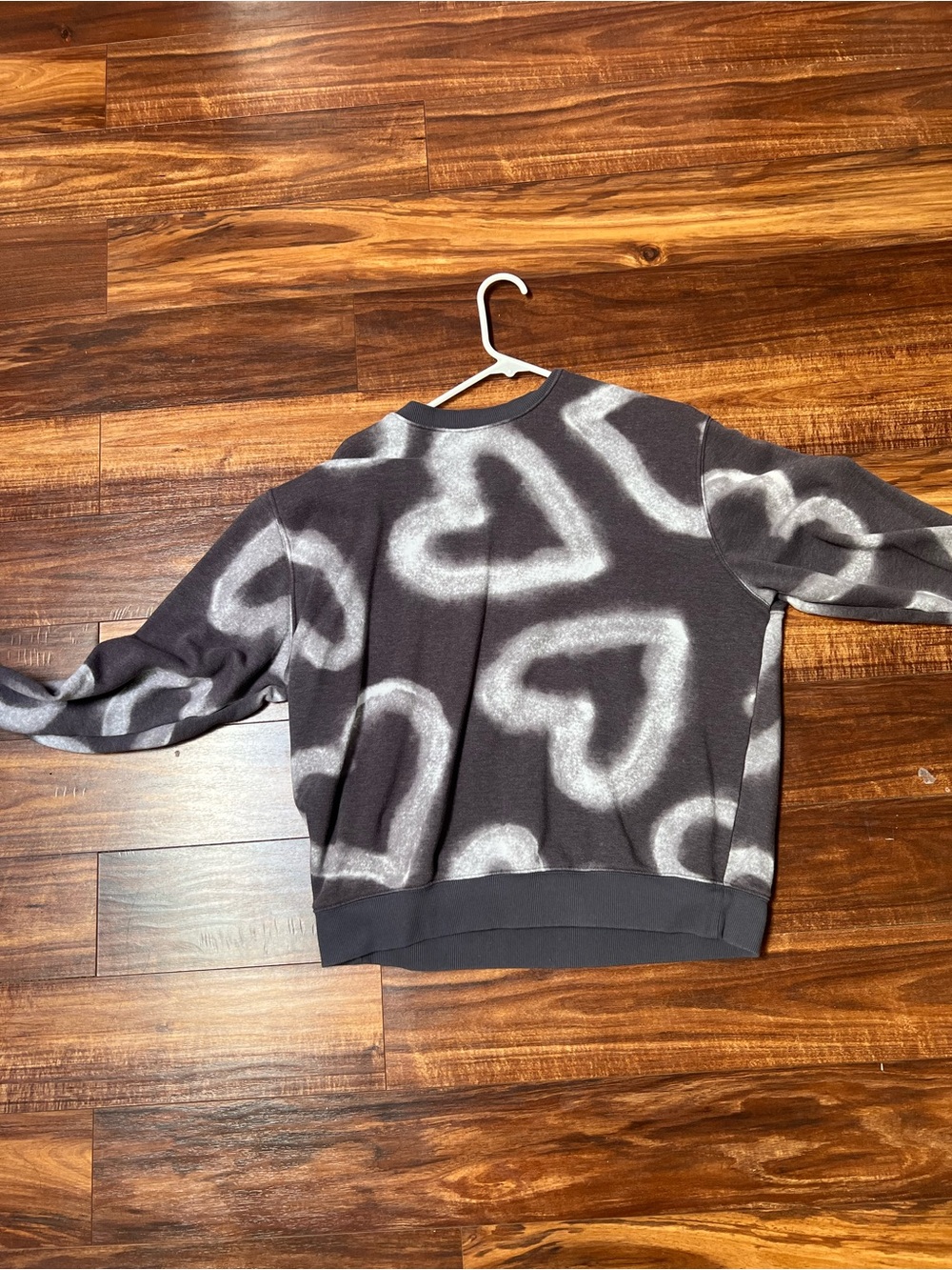 wild fable gray Crewneck Sweater with White Heart Print